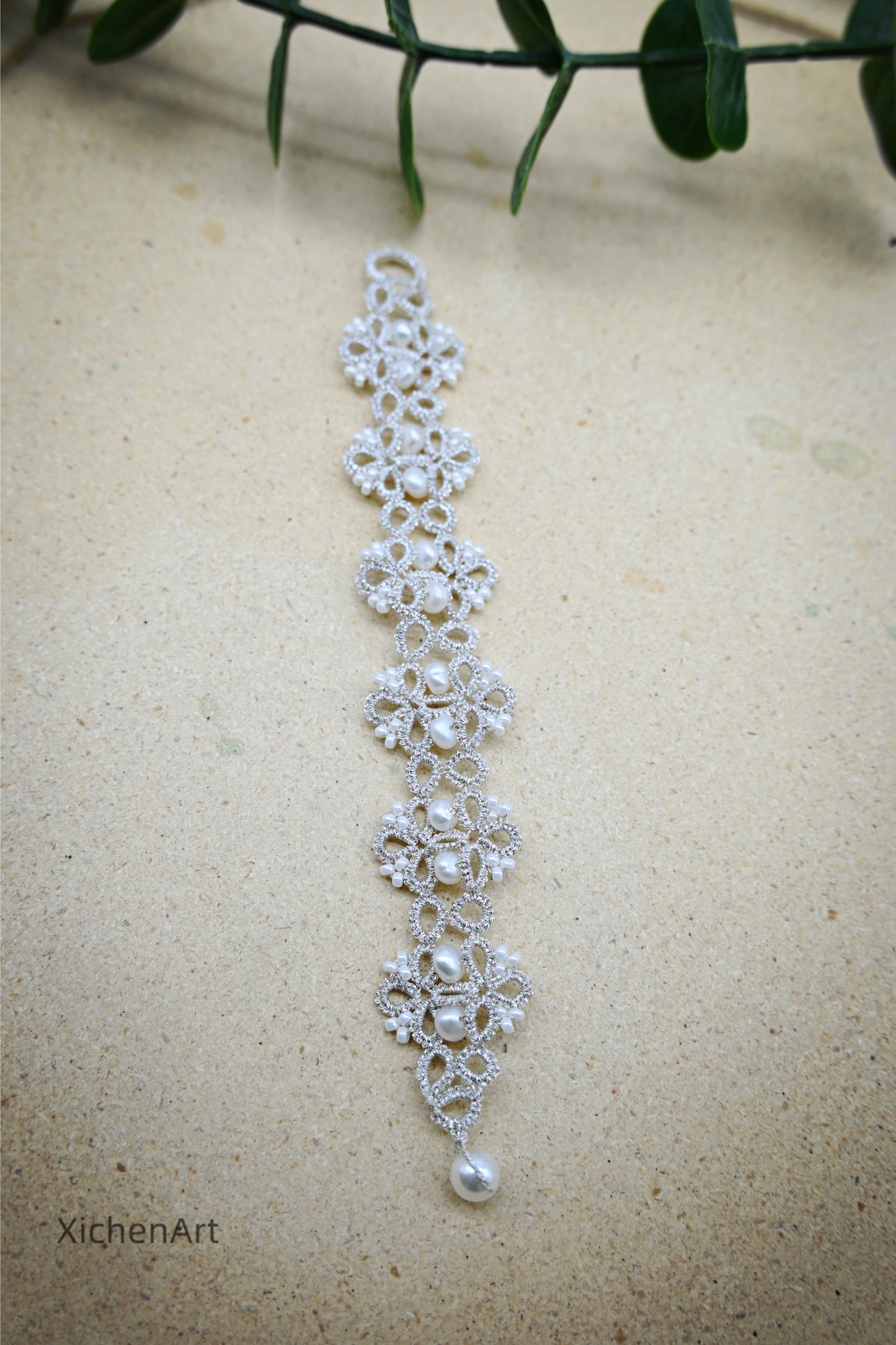 tatting bracelet with silver thread with natural pearls