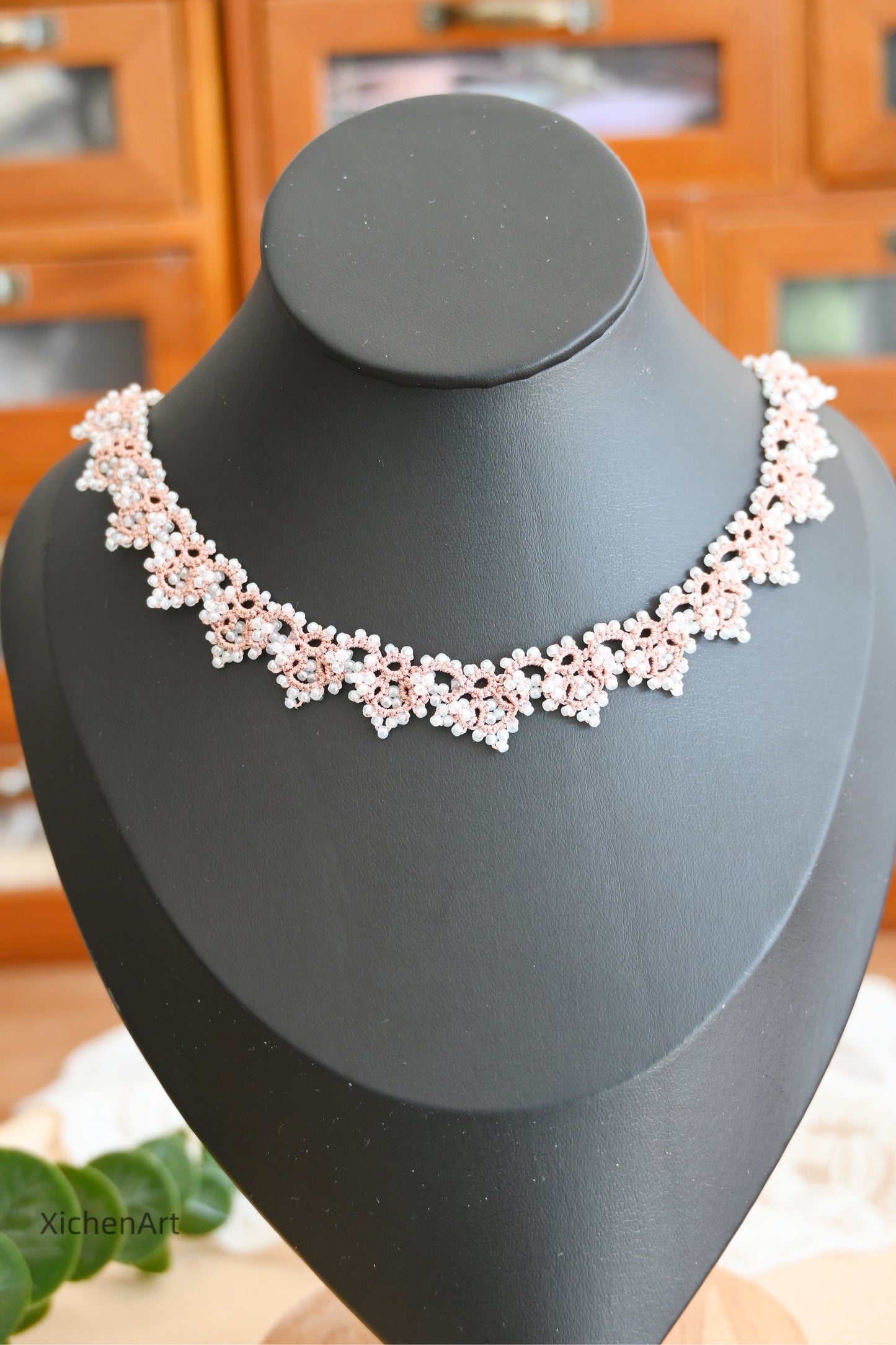 gorgeous tatting necklace with pink color thread