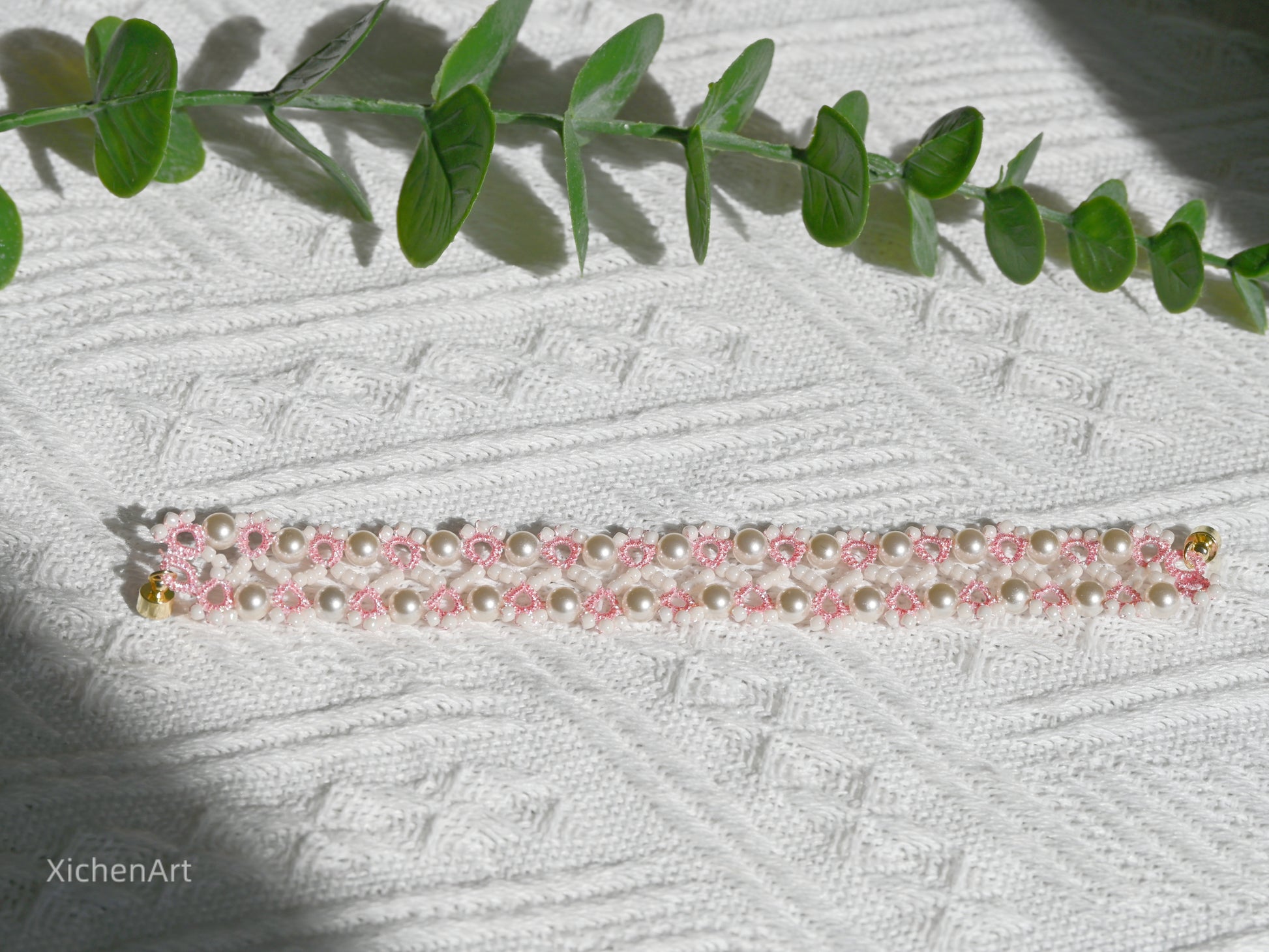 pink color tatting bracelet with beads