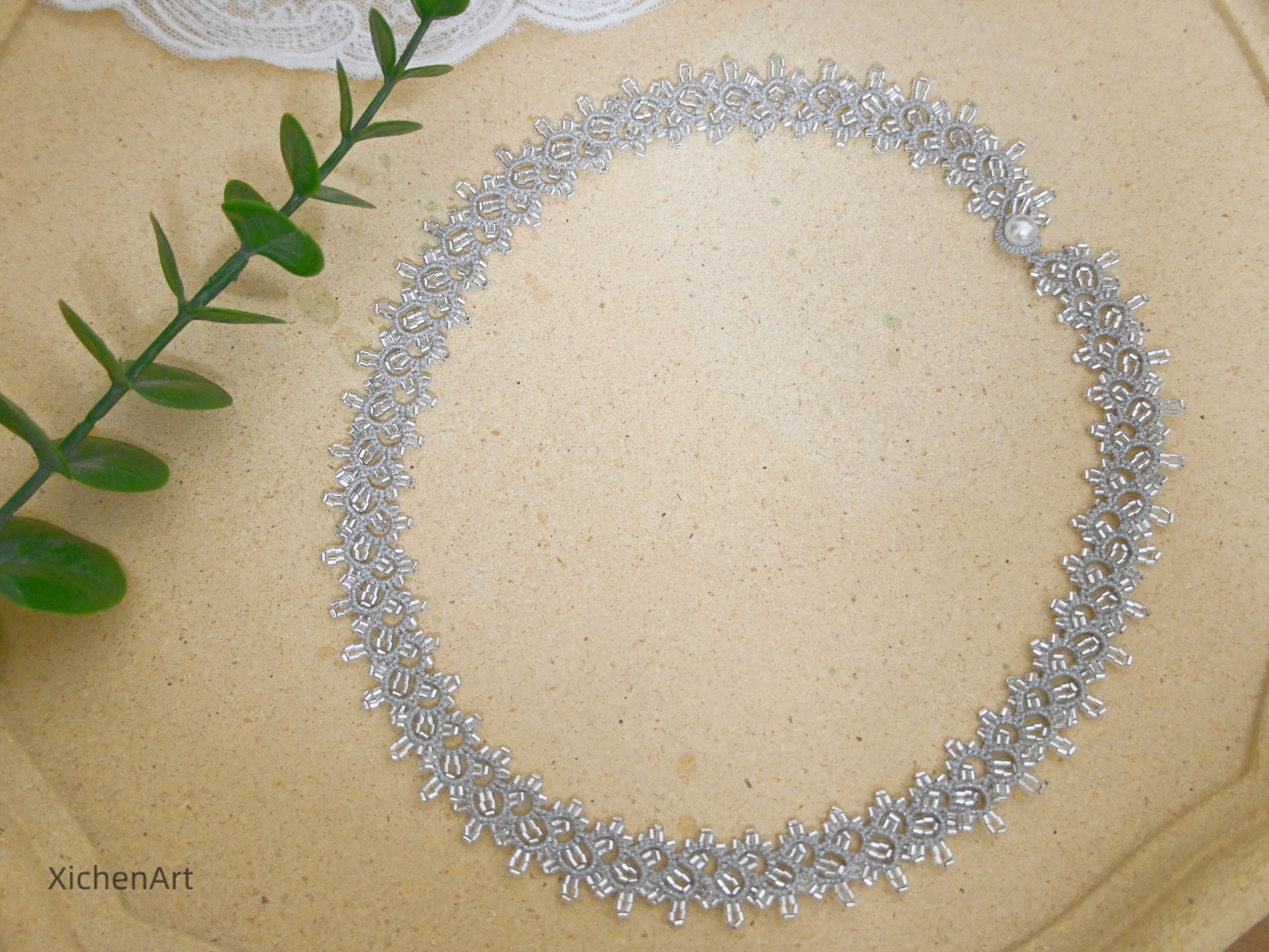 tatting necklace with silver beads