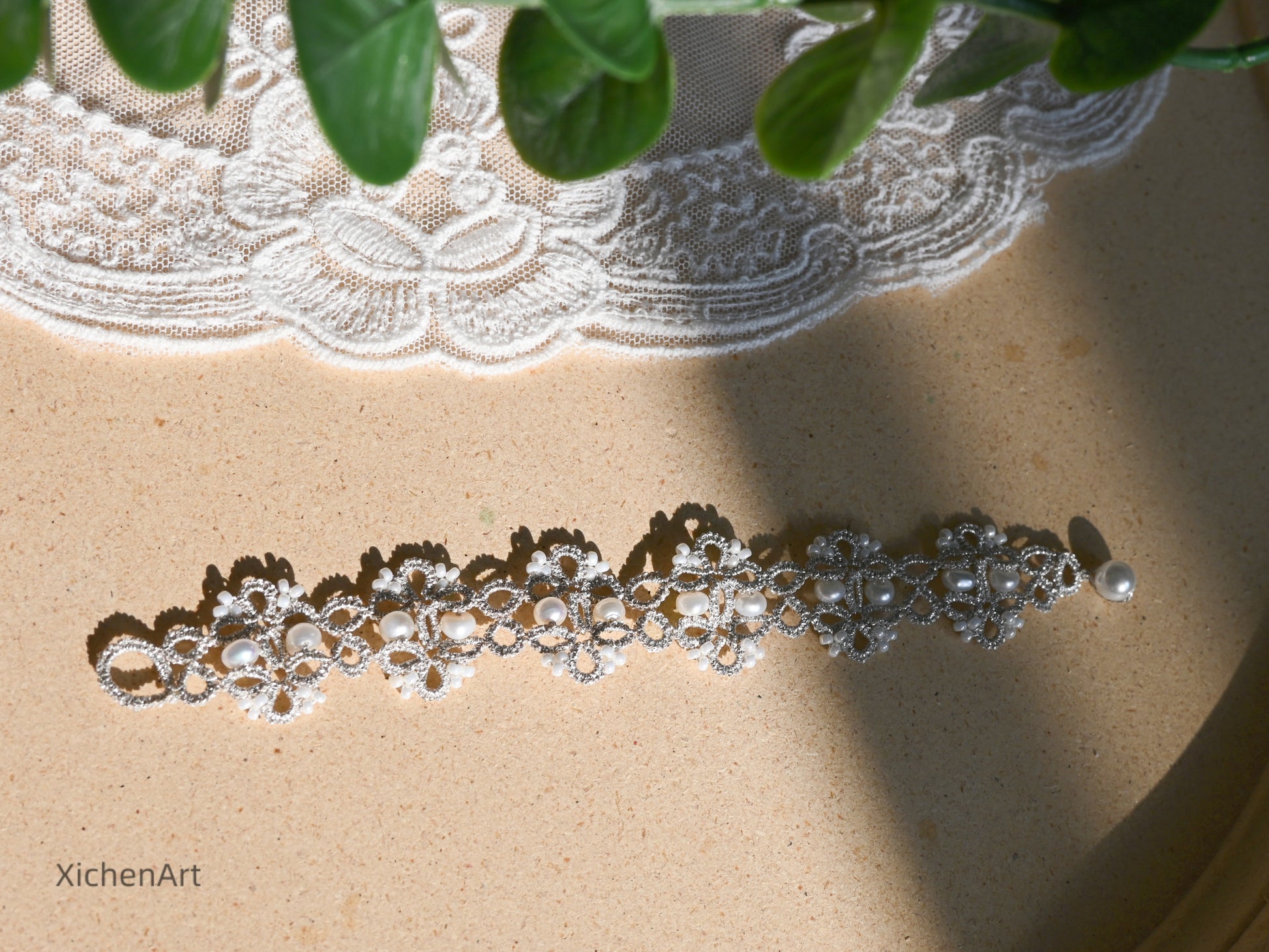 tatting bracelet with silver thread with natural pearls