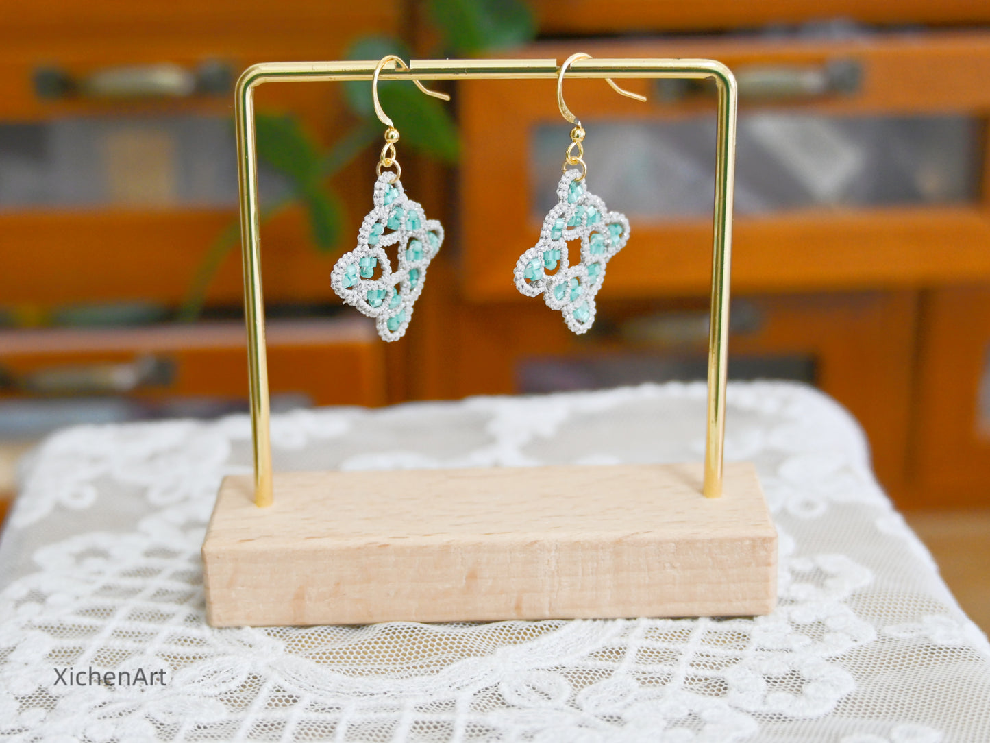 tatting earring drop with shiny beads