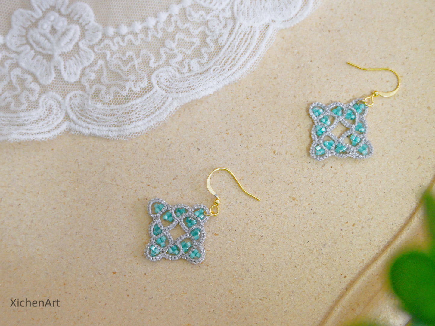 tatting earring drop with shiny beads