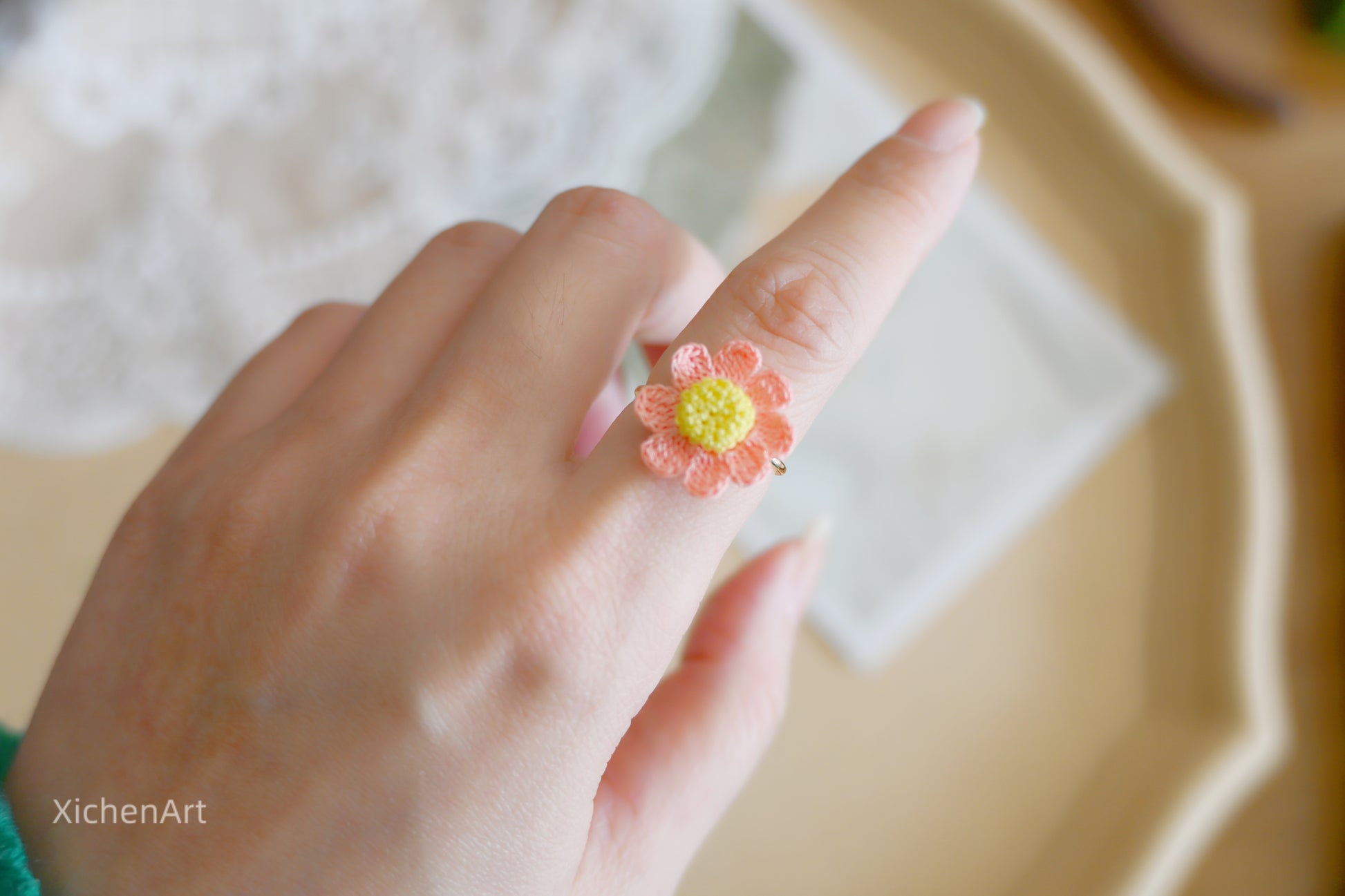 micro crochet daisy ring