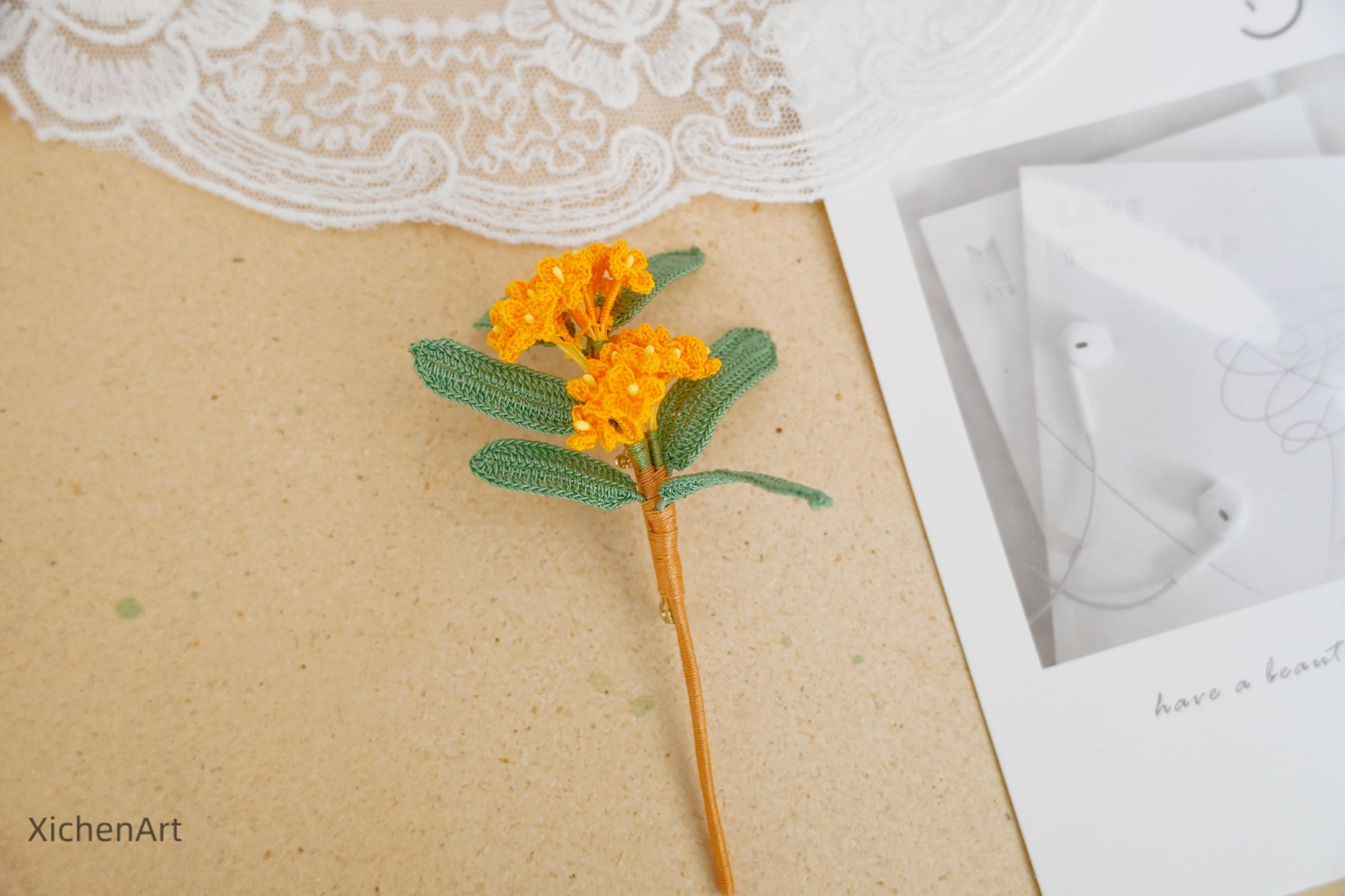 micro crochet laurel brooch