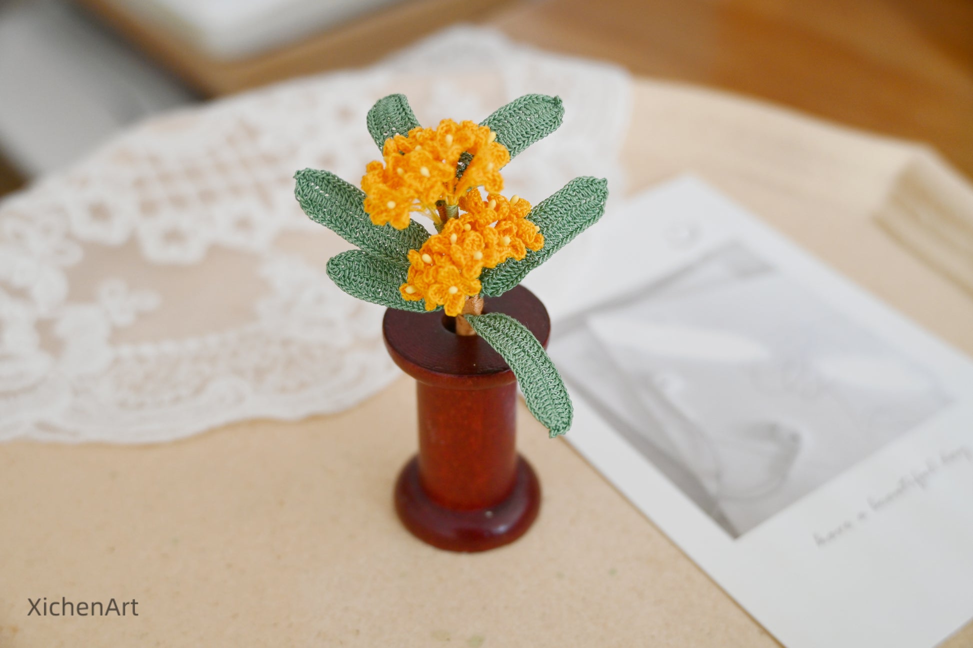 micro crochet laurel brooch