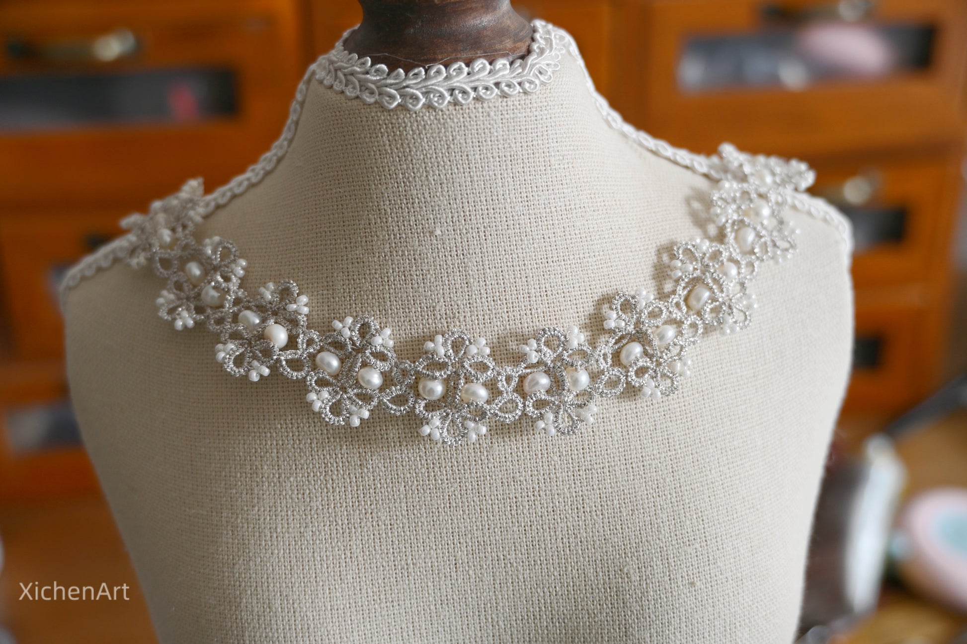 tatting silver necklace with natural pearl