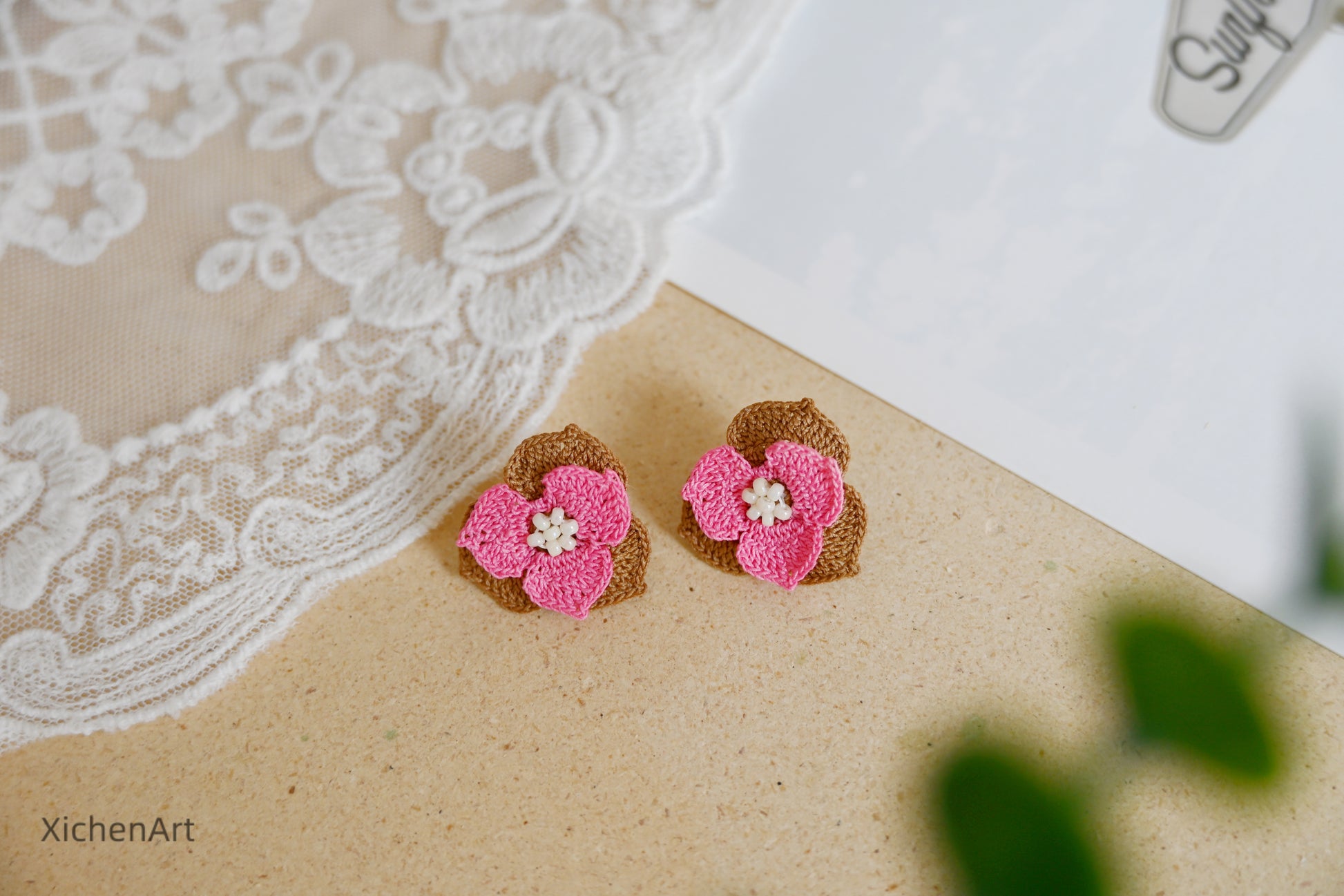 micro crochet trillium earrings