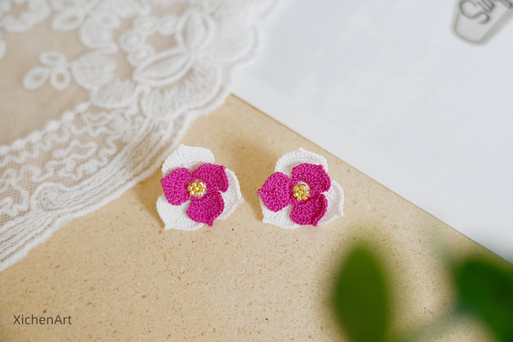 micro crochet trillium earrings