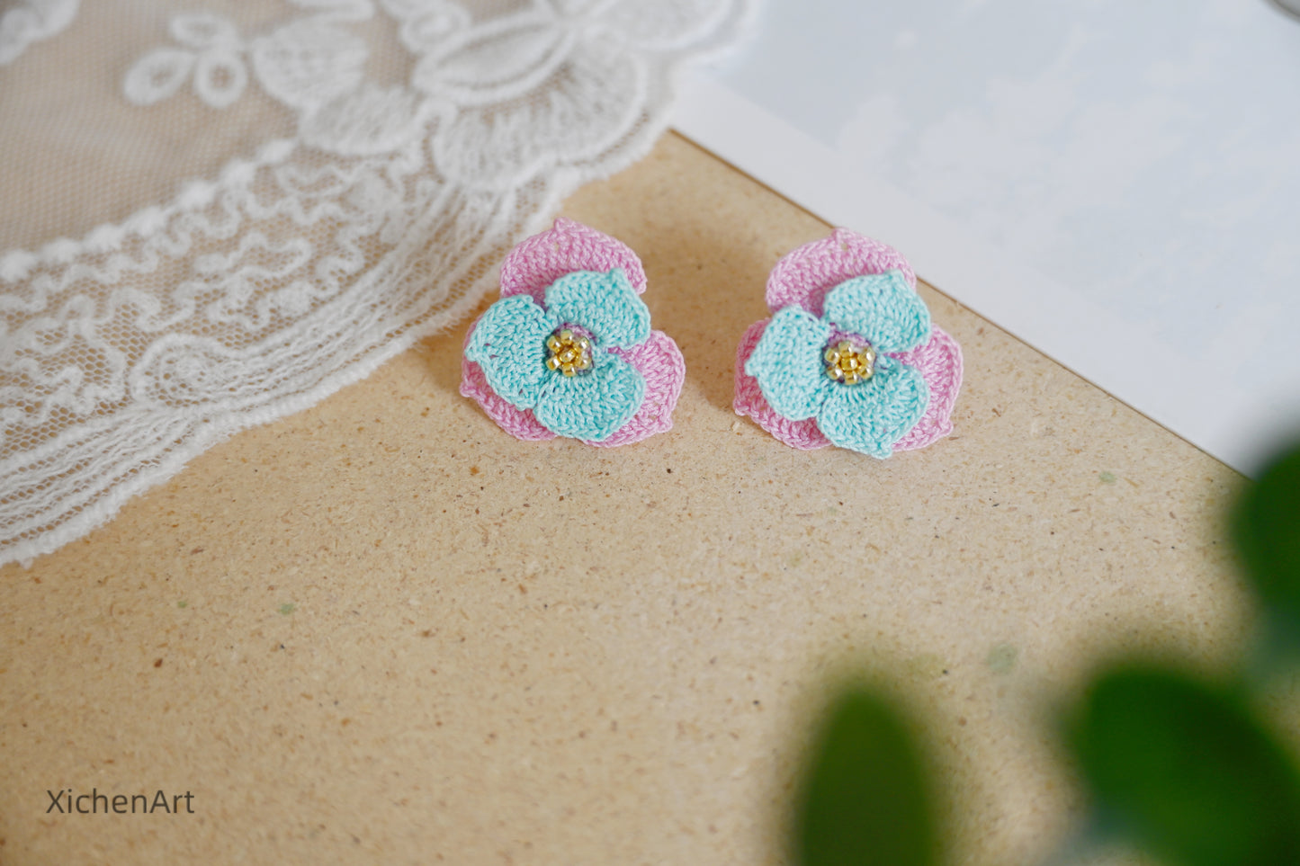 micro crochet trillium earrings