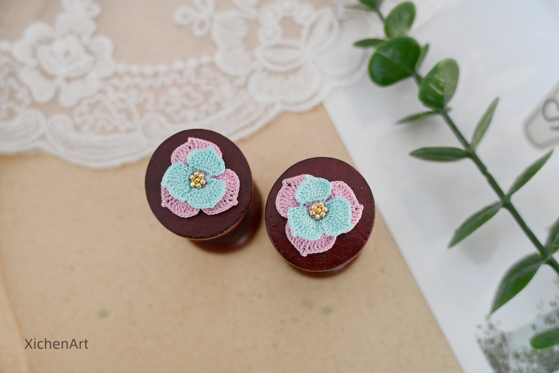 micro crochet trillium earrings