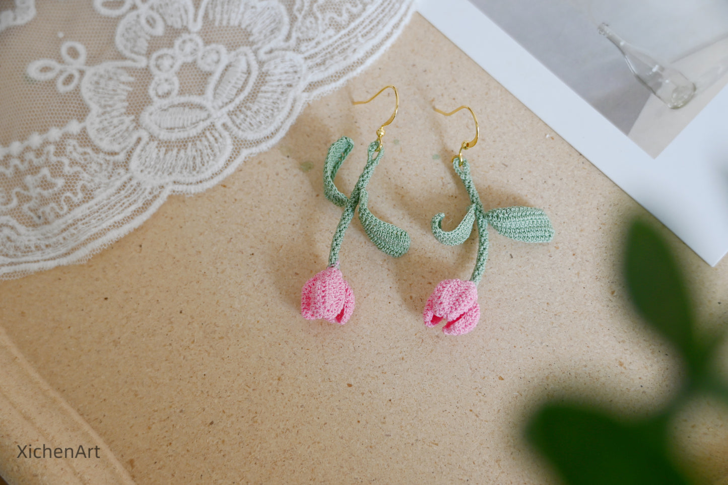 micro crochet tulip earrings