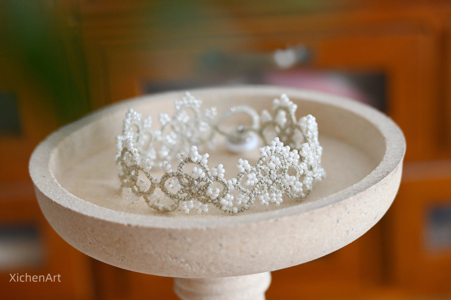 handmade rice white frivolite tatting bracelet suit for wedding or bride