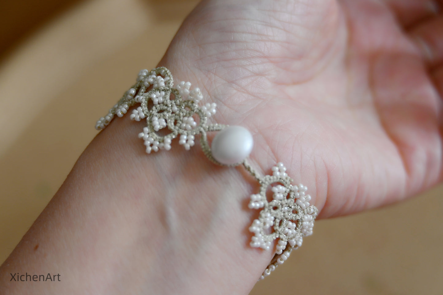 handmade rice white frivolite tatting bracelet suit for wedding or bride