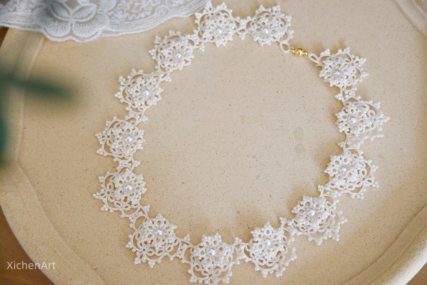 tatting necklace with glass beads and pearls,  frivolite tatting necklace for bride, elegance and beautiful tatting necklac with 6mm pearls.e