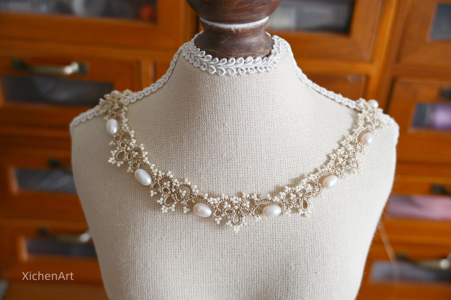 tatting necklace with natural pearls, handmade pearl tatting necklace, frivolite tatting necklace