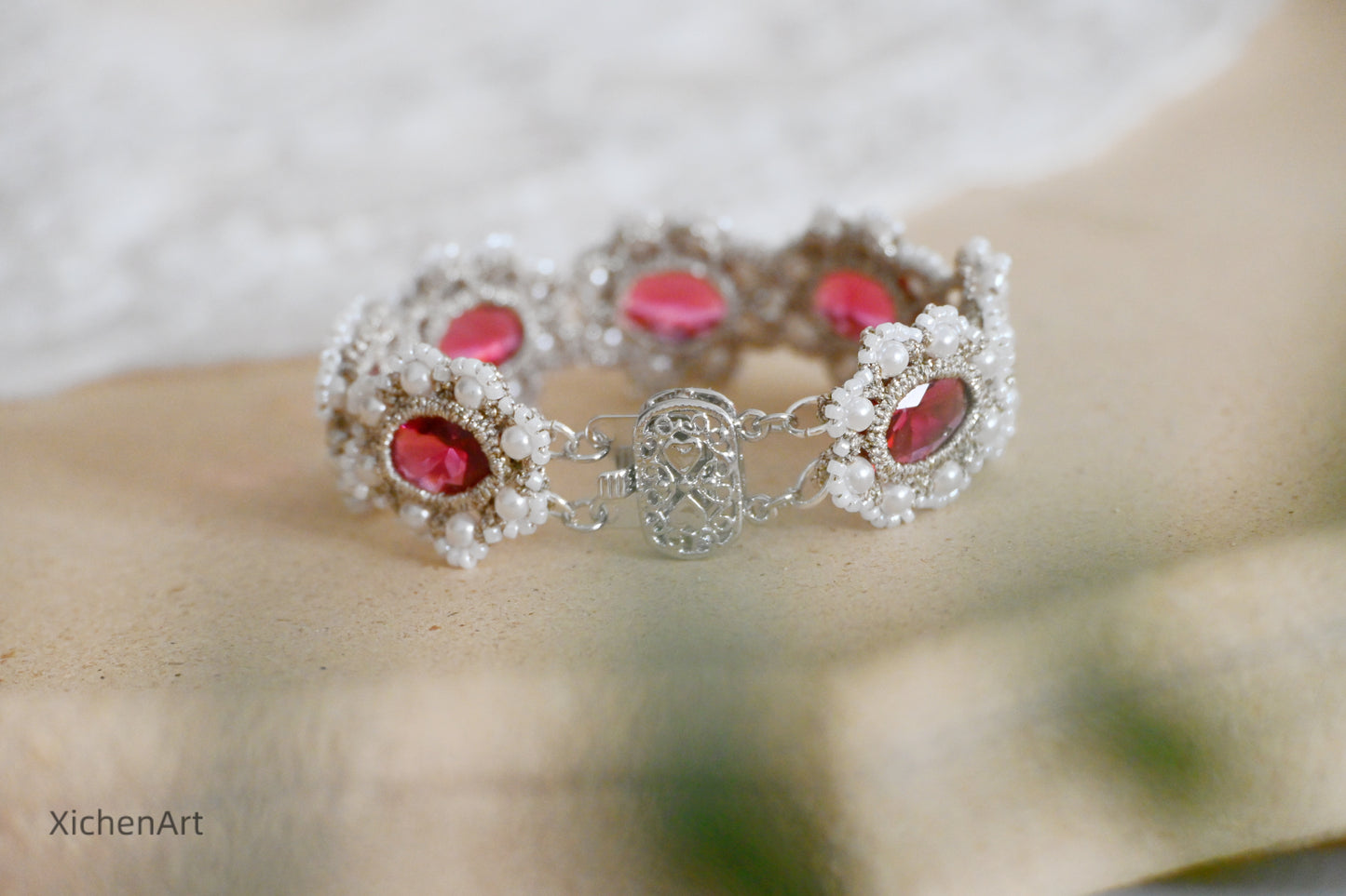 frivolite tatting bracelet with crystal, frivolite flower tatting bracelet, gorgeous tatting bracelet with crystal