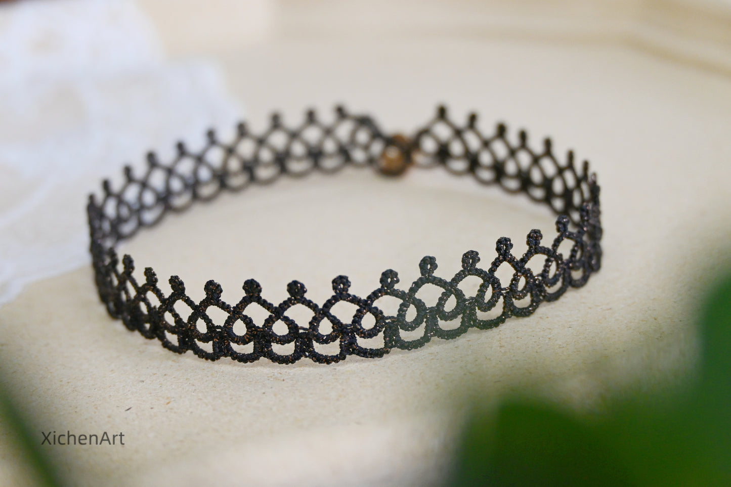 handmade tatting lace choker, frivolite tatting choker, vintage and pretty tatting choker