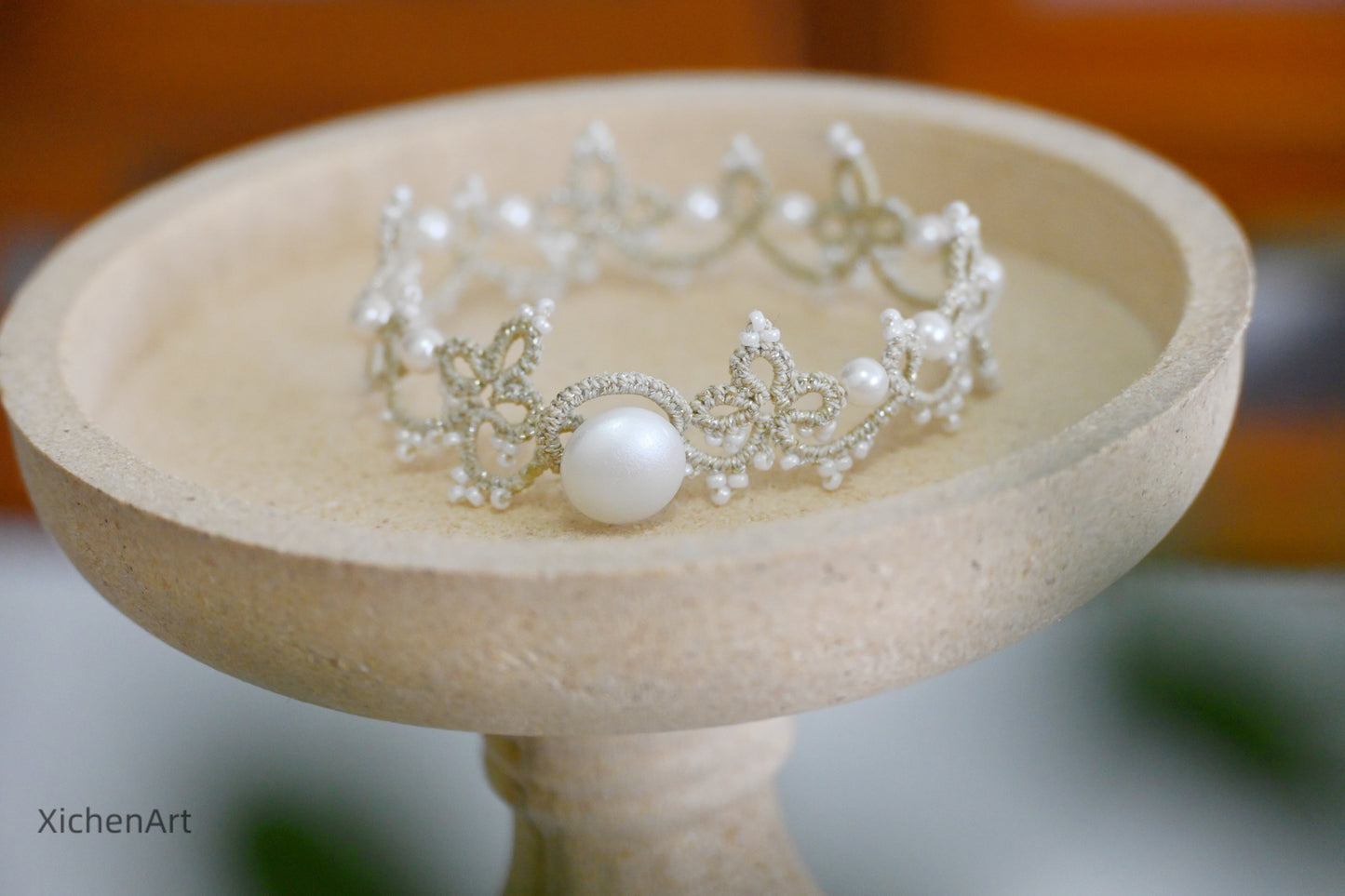 tatting bracelet with pearls, frivolite tatting bracelet with pearls, gorgeous handmade tatting bracelet