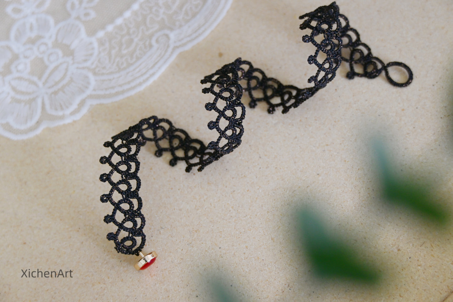 handmade tatting lace choker, frivolite tatting choker, vintage and pretty tatting choker