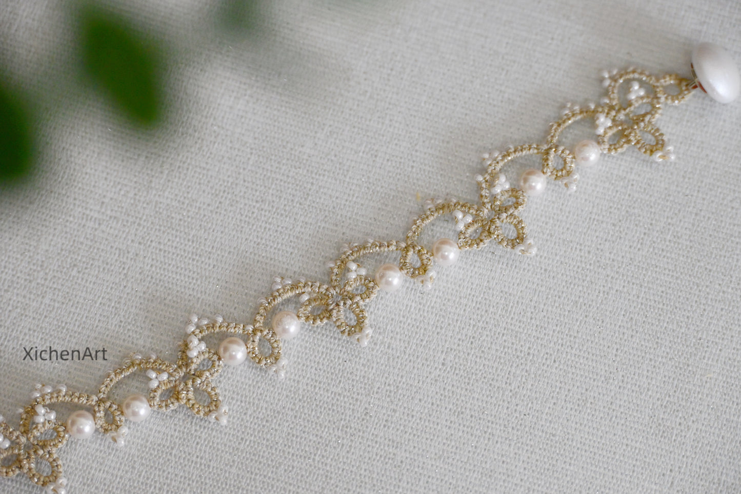 tatting bracelet with pearls, frivolite tatting bracelet with pearls, gorgeous handmade tatting bracelet