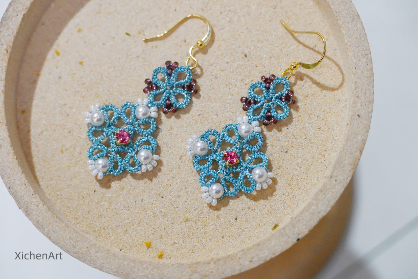 tatting earring with claw diamond, frivolite tatting earring, heavy handmade tatting earring