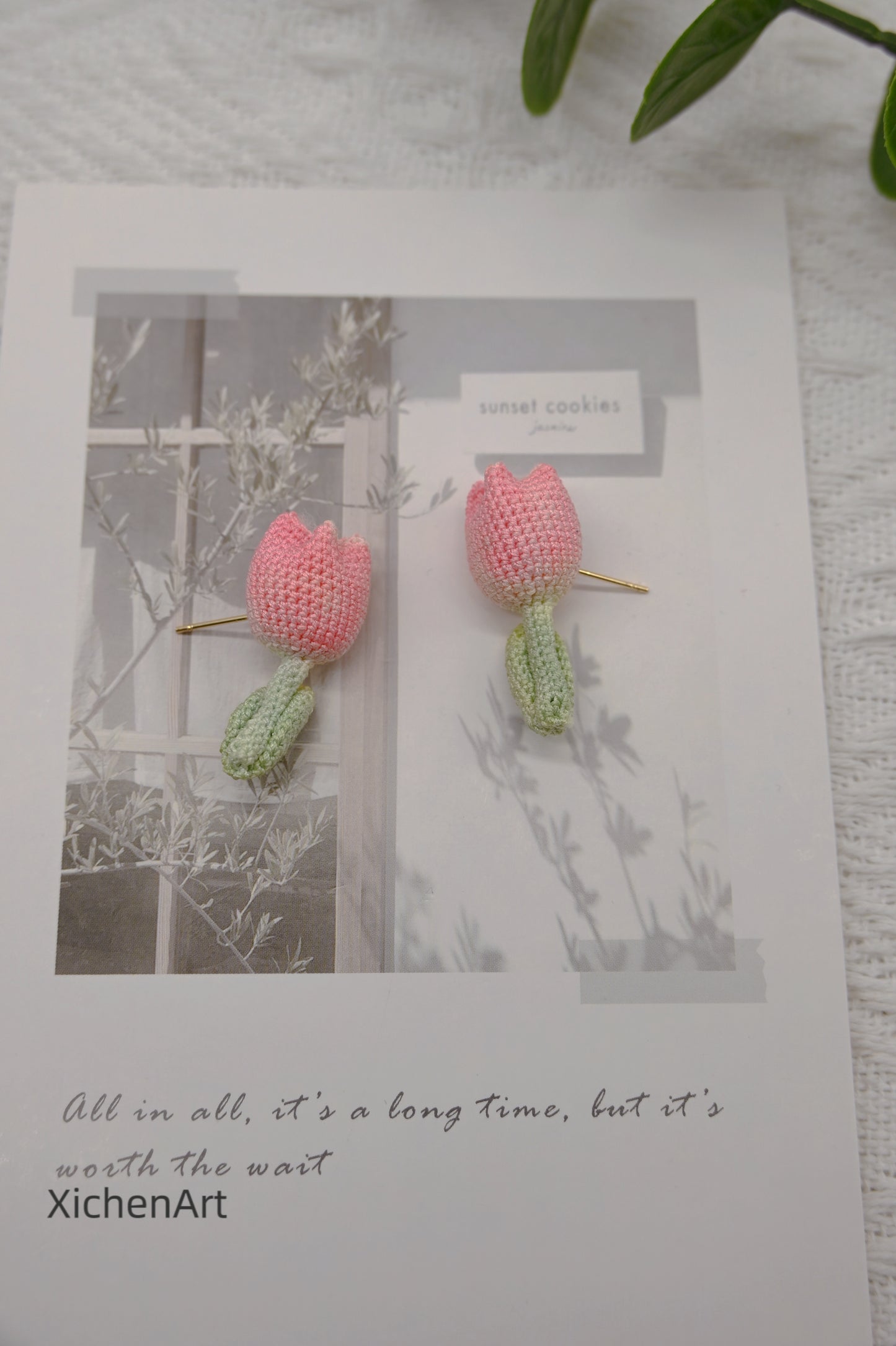 micro crochet tulip earring