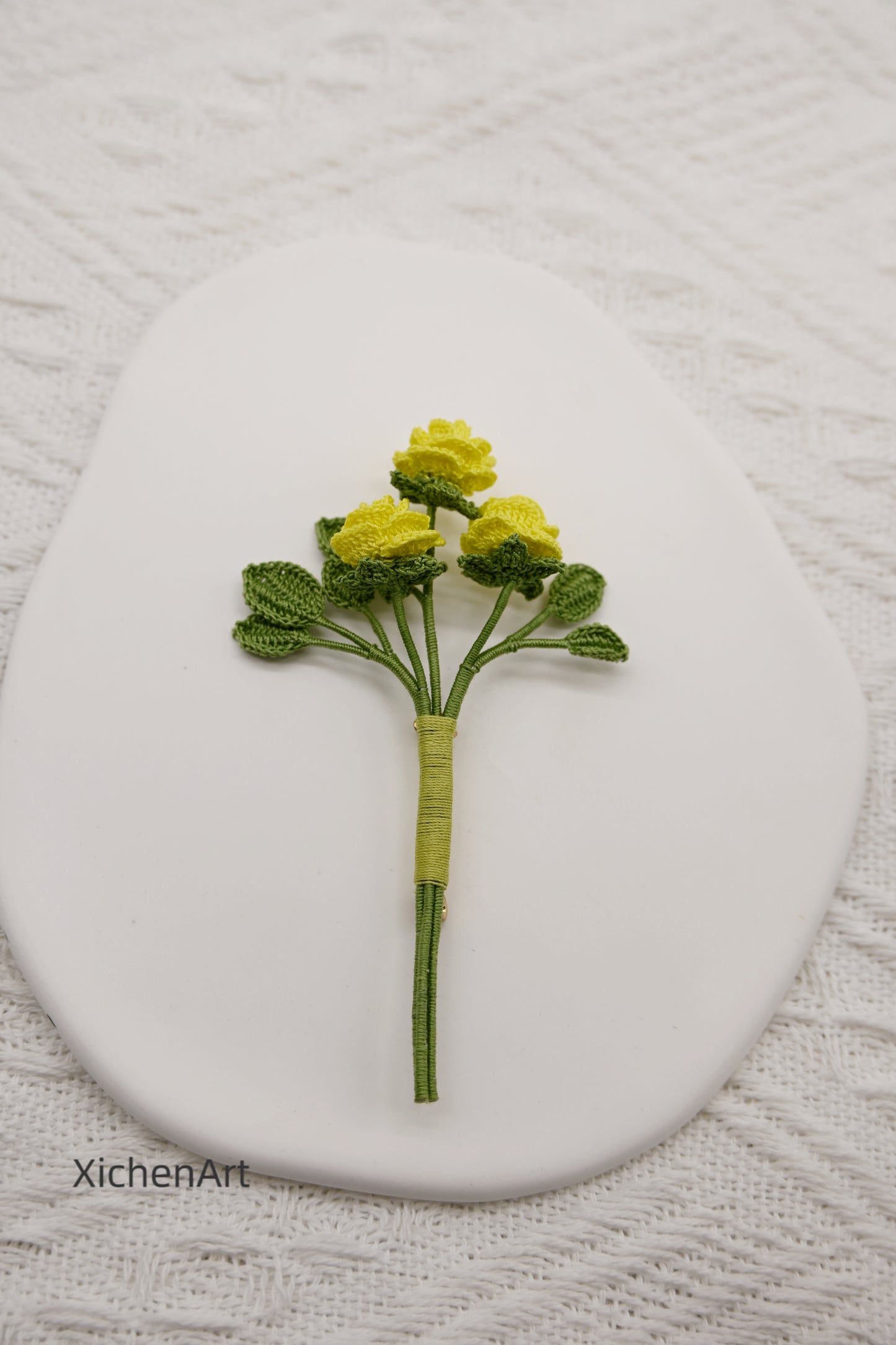 micro crochet rose brooch