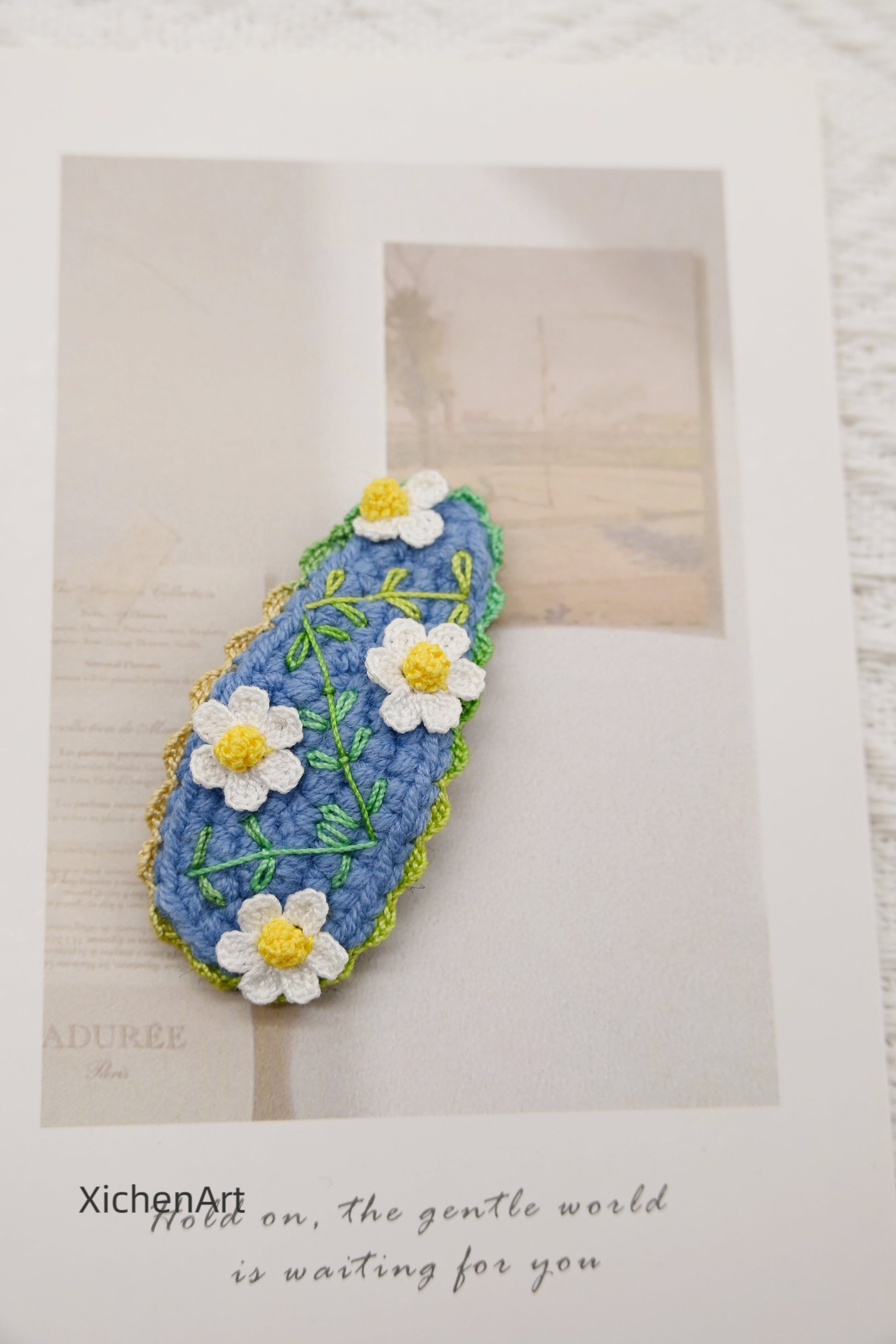 micro crochet daisy hair clip