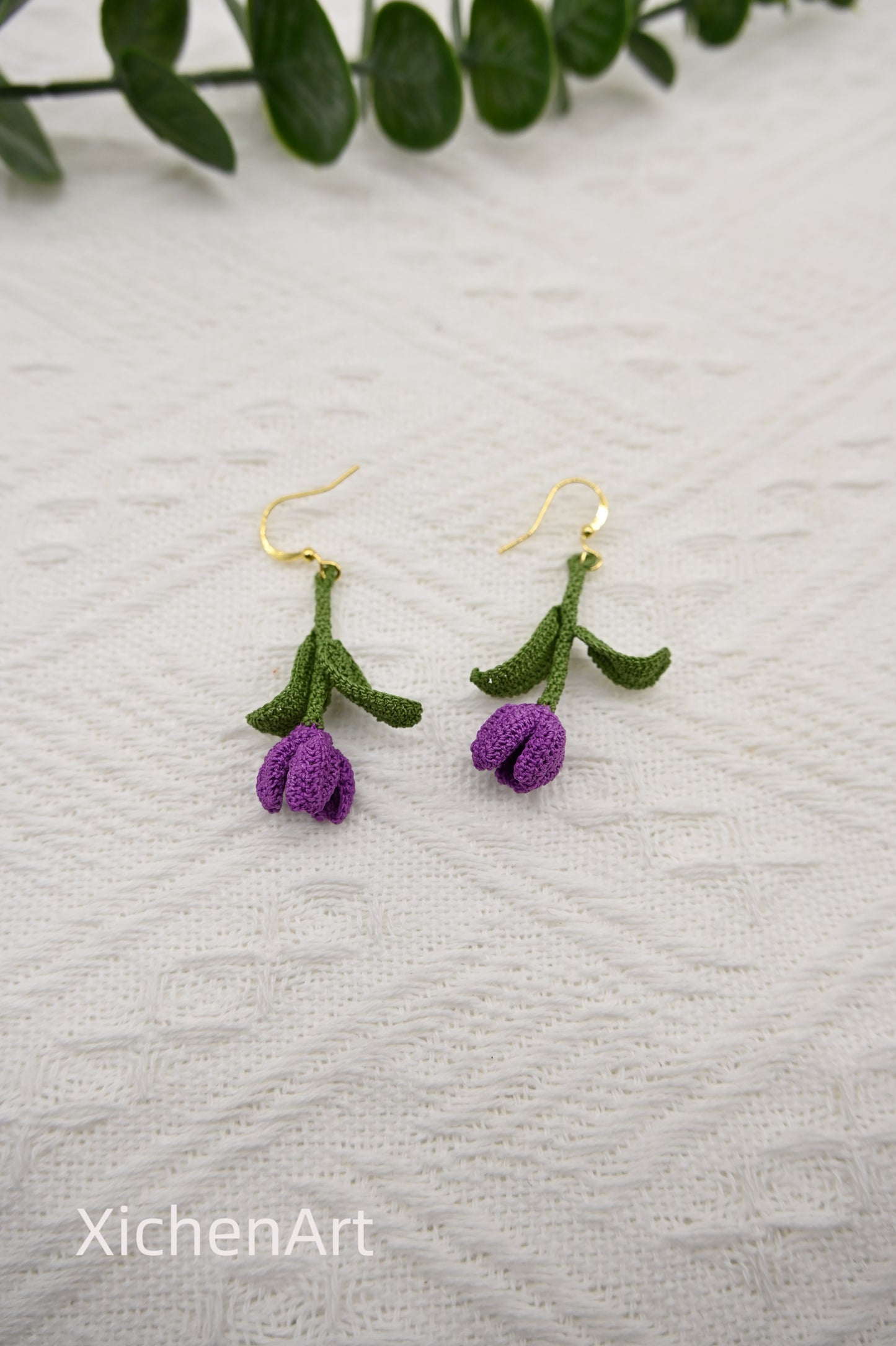 micro crochet tulip earrings