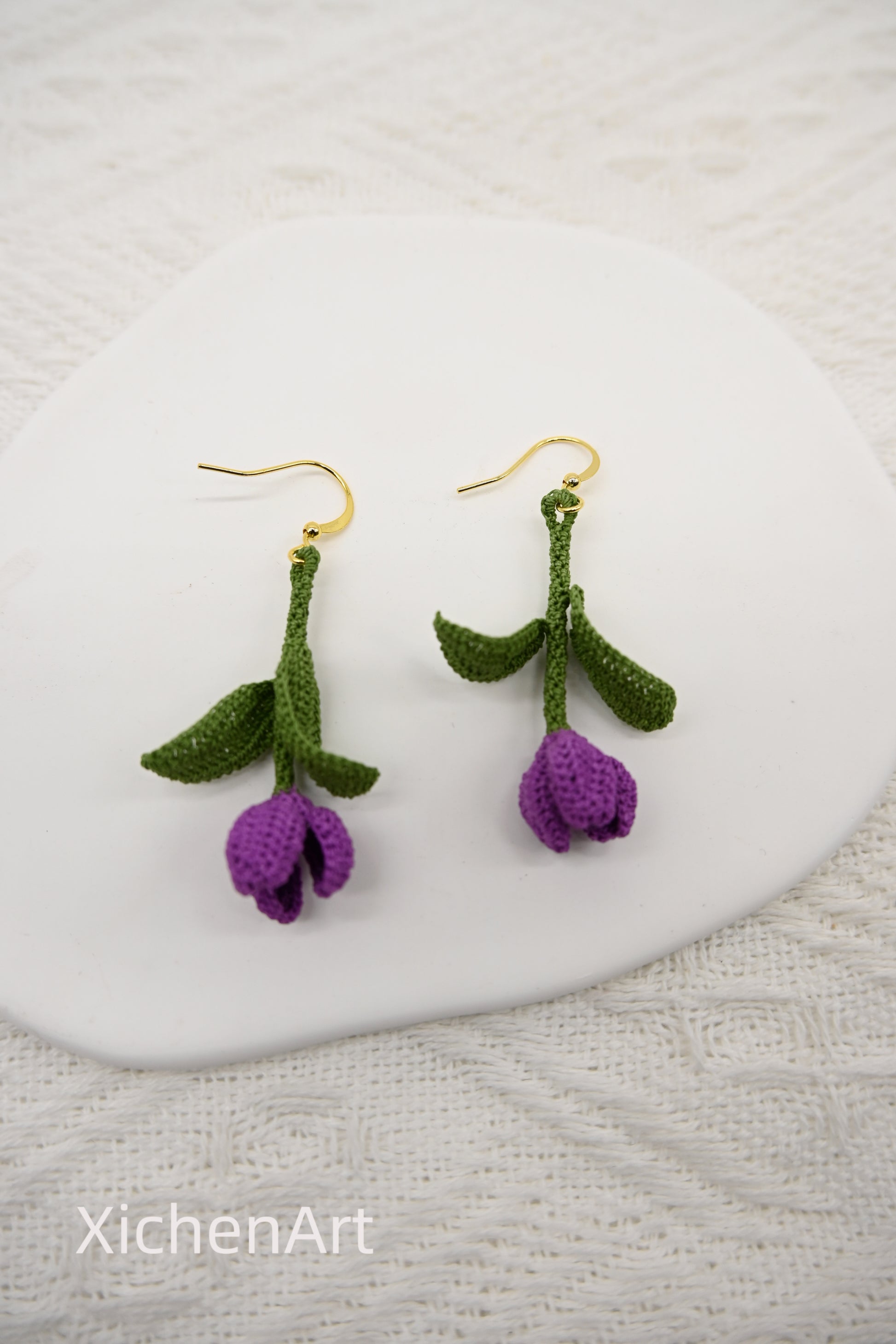 micro crochet tulip earrings