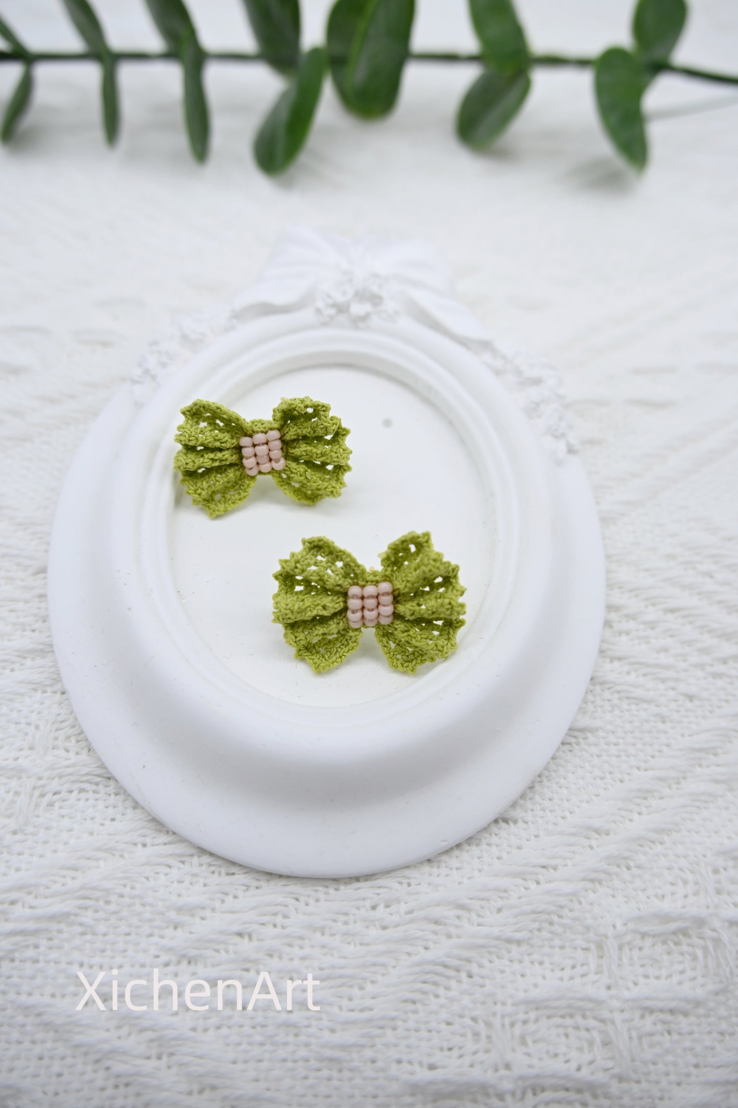 micro crochet bow tie earring