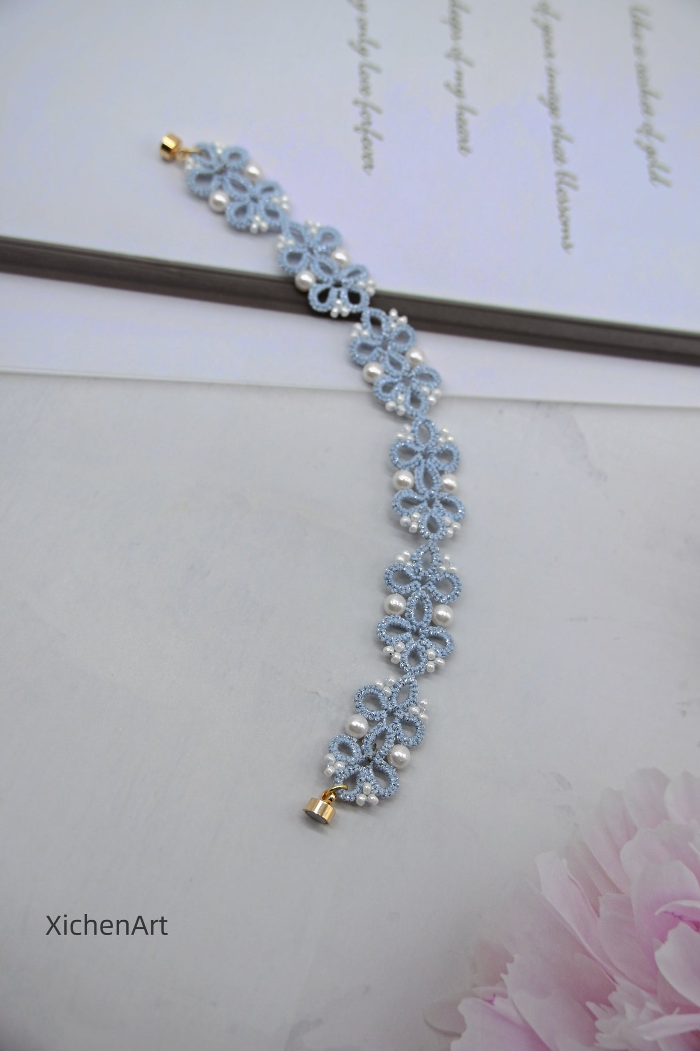 blue Frivolité bracelet with pearl and miyuki beads