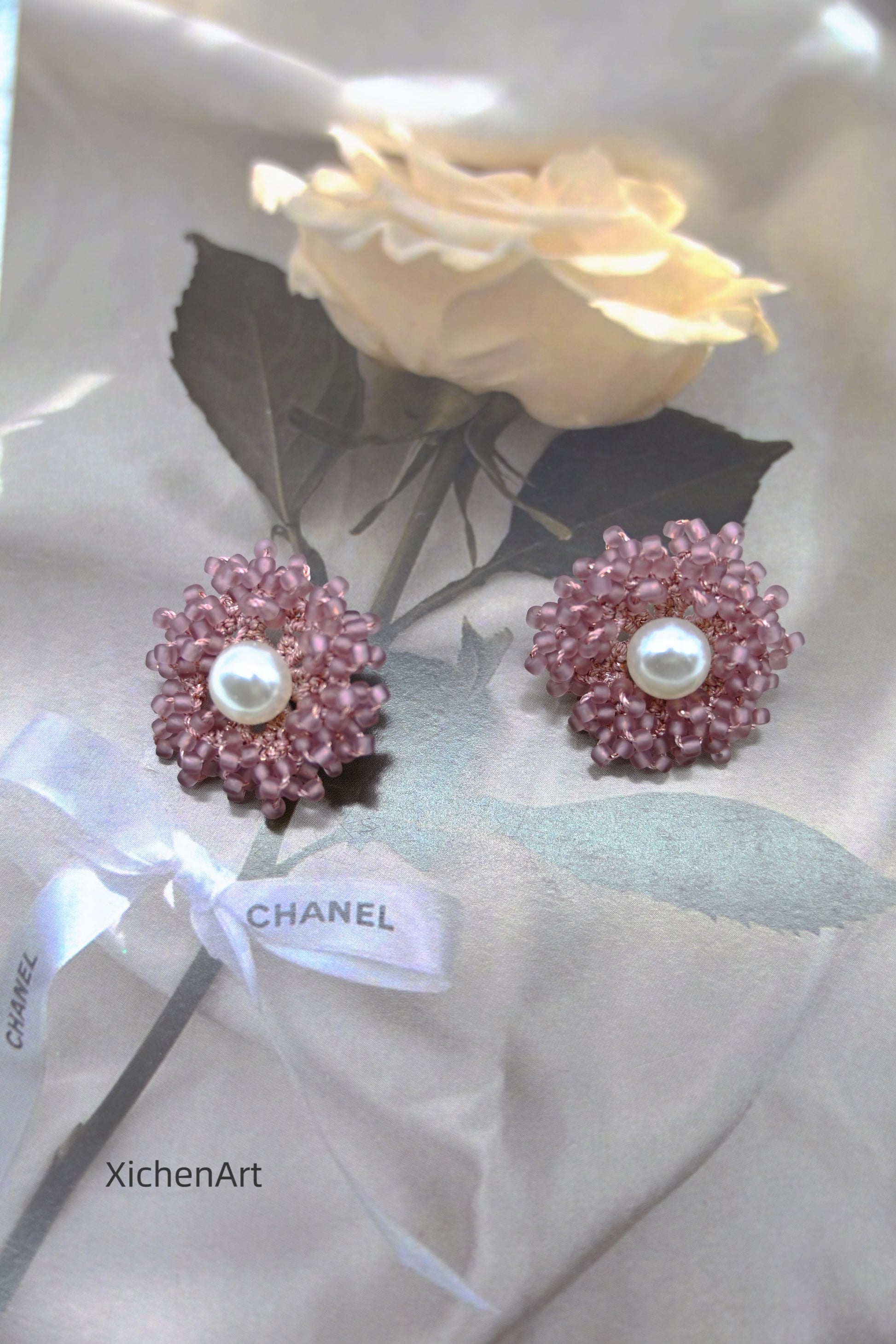 beautiful and elegance nude pink tatting earrings