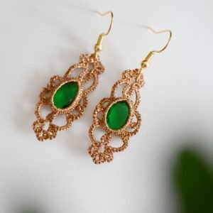tatting vintage earring with crystal